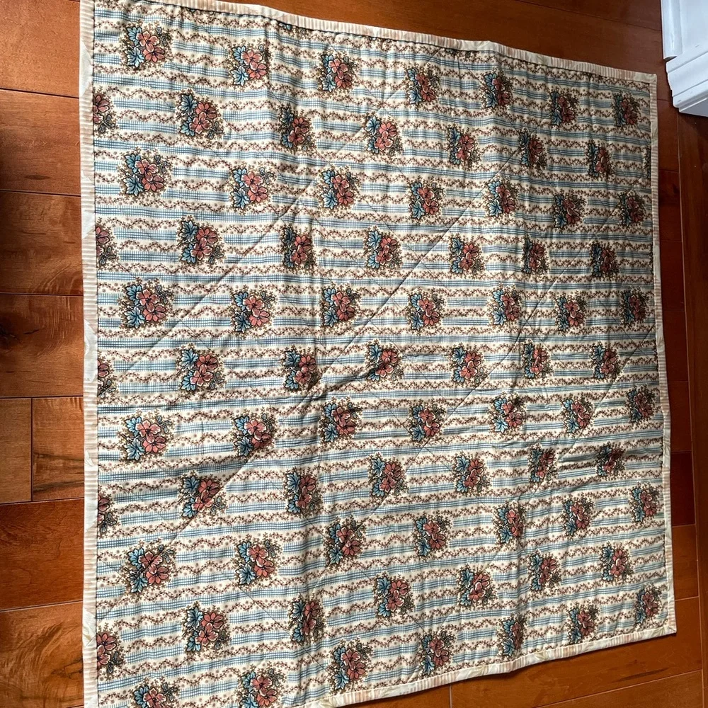 Handmade Patchwork Quilt - Blue and Tan - Picture 2 of 2